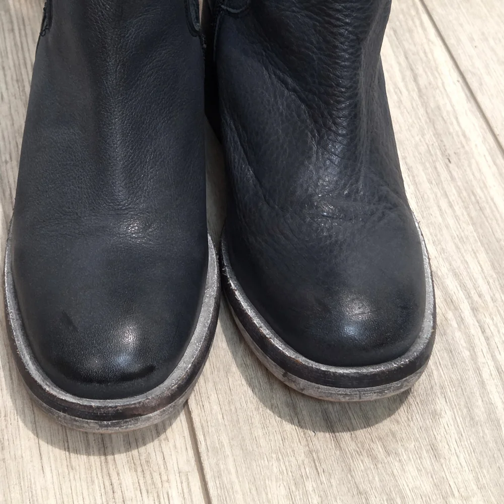 FREE PEOPLE Essential Boots 36 / 6 Washed Out Black Leather Tall Block Heel Boho - Picture 10 of 16